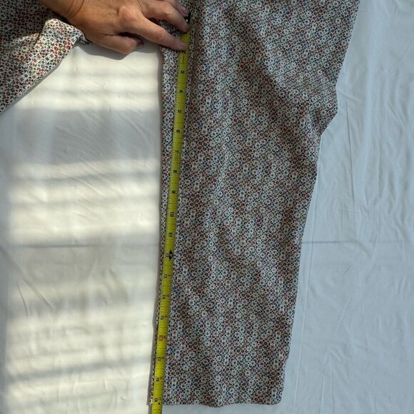Lisette L Montreal Golf Pants Size 8 Cropped capri Mosaic Print Stretch Pull On - Picture 3 of 15
